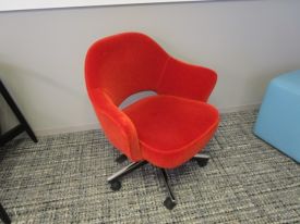 C61880 - Knoll Saarinen Chairs